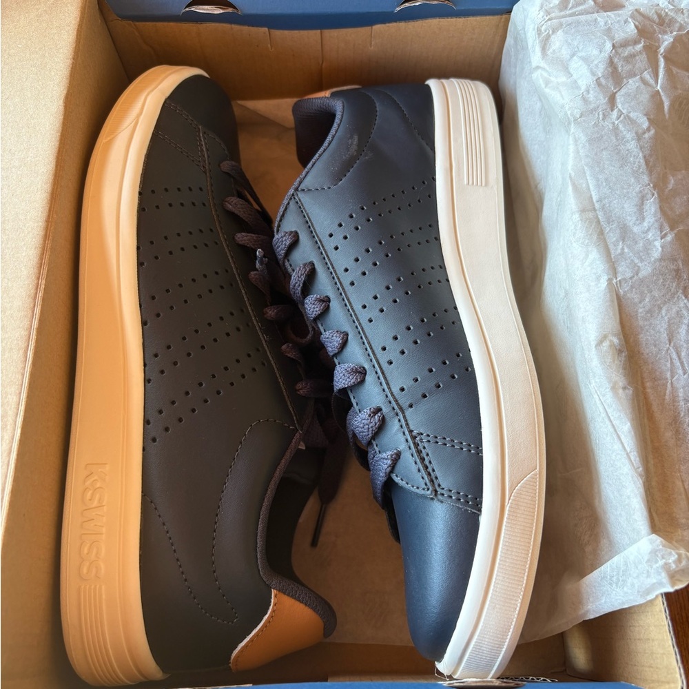 K-Swiss Court Casper Men's Shoes - Ombre Blue and Biscuit NWT